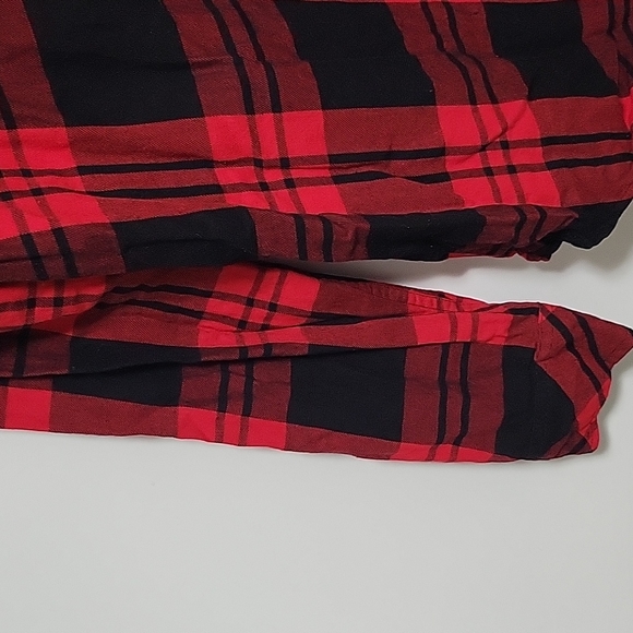 Gap Boyfriend Fit Plaid Shirt - Picture 4 of 9